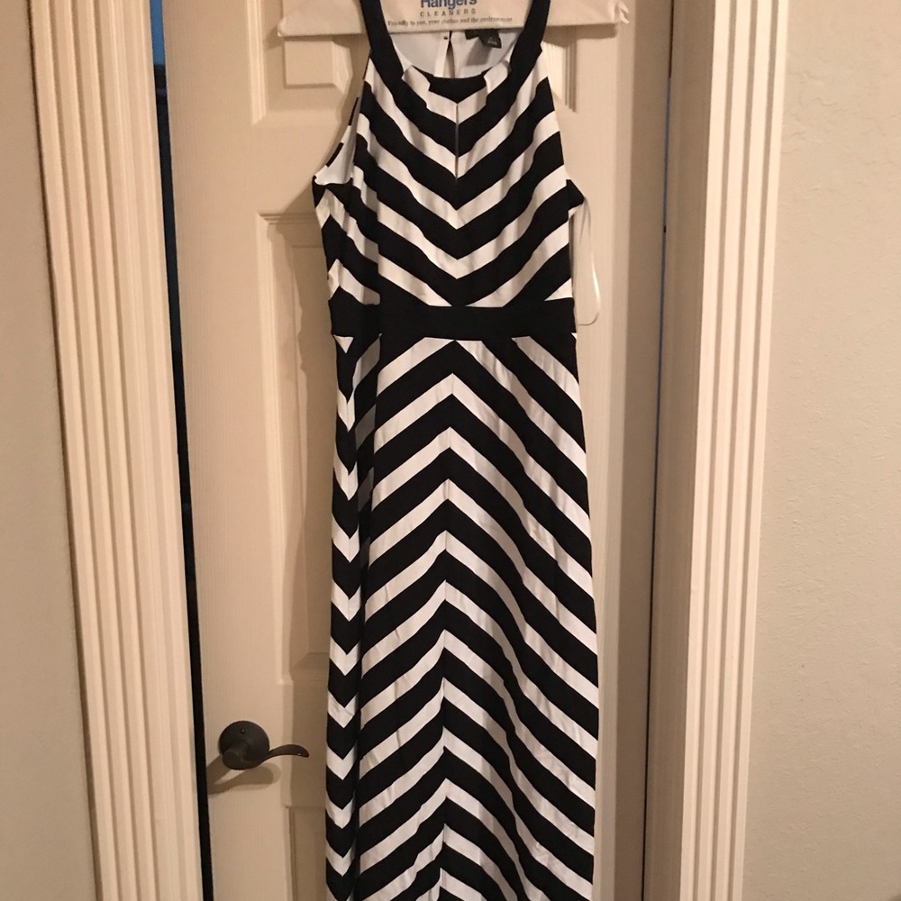 White House Black Market Maxi dress